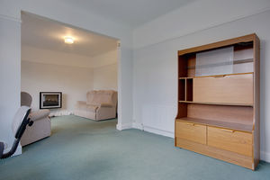 Double Reception Room 2- click for photo gallery